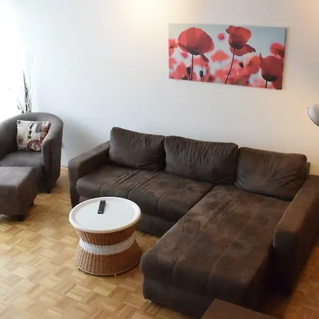 Reihenhaus Mit 3 Schlafzimmer *