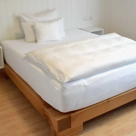Reihenhaus Mit 3 Schlafzimmer Неккарзульм